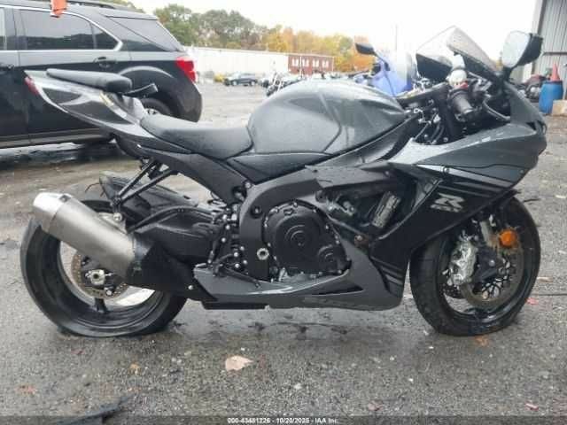 Сузукі Інша, об'ємом двигуна 0.6 л та пробігом 0 тис. км за 3600 $, фото 6 на Automoto.ua