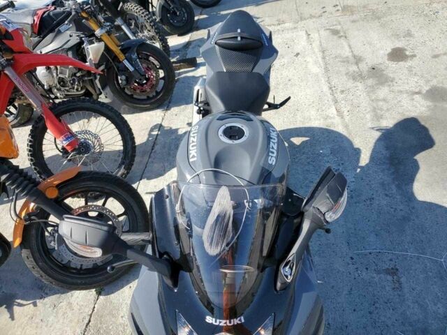 Сузуки Другая, объемом двигателя 0.6 л и пробегом 0 тыс. км за 3000 $, фото 4 на Automoto.ua