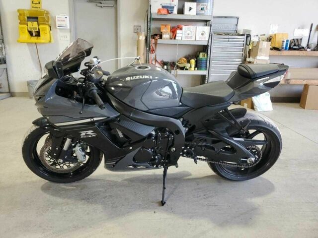 Сузуки Другая, объемом двигателя 0.6 л и пробегом 0 тыс. км за 4000 $, фото 2 на Automoto.ua