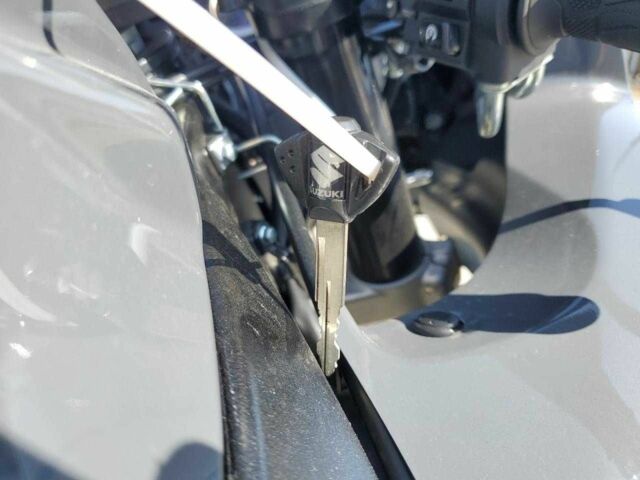 Сузуки Другая, объемом двигателя 0.6 л и пробегом 0 тыс. км за 3000 $, фото 7 на Automoto.ua