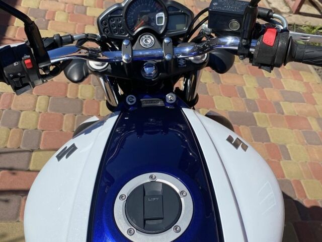 Сузуки Другая, объемом двигателя 0.4 л и пробегом 0 тыс. км за 3800 $, фото 7 на Automoto.ua