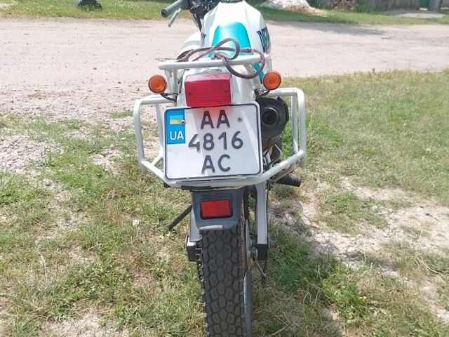 Сузуки Другая, объемом двигателя 0.2 л и пробегом 0 тыс. км за 2000 $, фото 3 на Automoto.ua