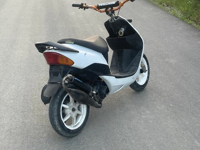 Сузукі Інша, об'ємом двигуна 72 л та пробігом 0 тис. км за 800 $, фото 2 на Automoto.ua