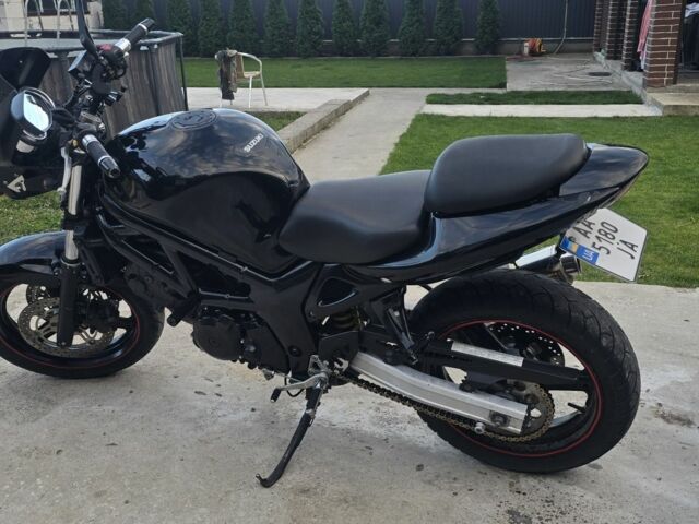 Сузукі Інша, об'ємом двигуна 0.65 л та пробігом 0 тис. км за 3100 $, фото 1 на Automoto.ua