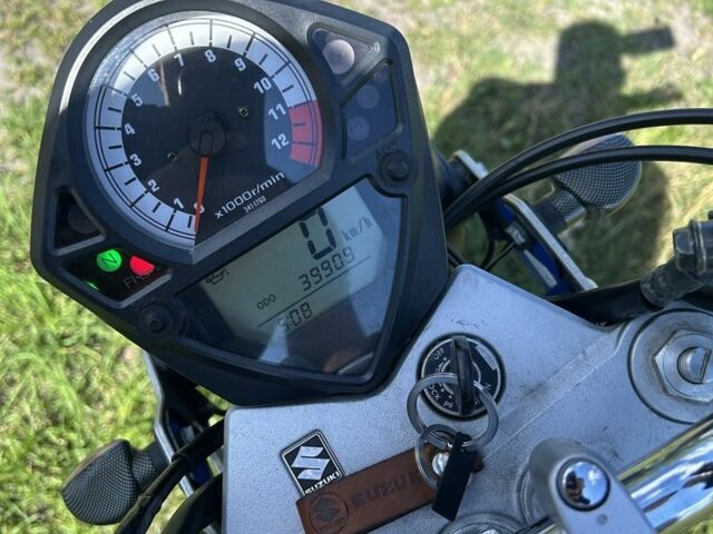 Сузуки Другая, объемом двигателя 0.65 л и пробегом 0 тыс. км за 3500 $, фото 5 на Automoto.ua