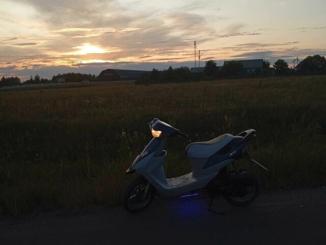 Сузуки Другая, объемом двигателя 0 л и пробегом 0 тыс. км за 523 $, фото 1 на Automoto.ua