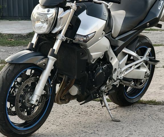 Сузуки Другая, объемом двигателя 0.6 л и пробегом 0 тыс. км за 5300 $, фото 1 на Automoto.ua