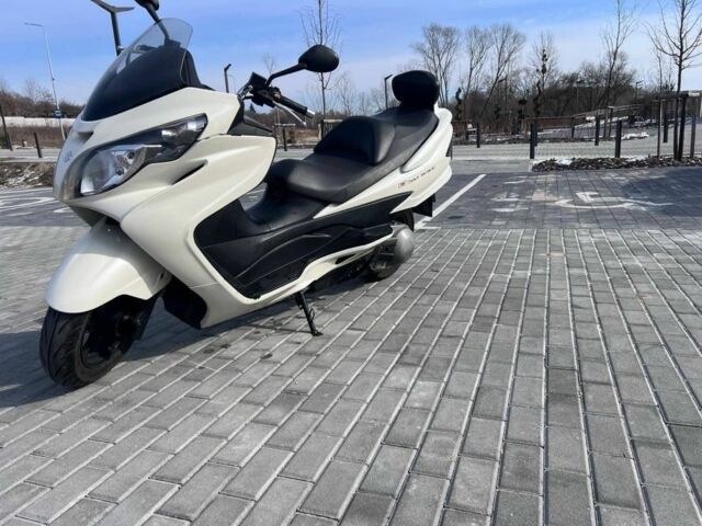 Сузукі Інша, об'ємом двигуна 0.25 л та пробігом 0 тис. км за 2000 $, фото 3 на Automoto.ua