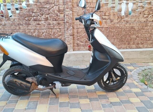 Сузуки Другая, объемом двигателя 50 л и пробегом 0 тыс. км за 380 $, фото 1 на Automoto.ua