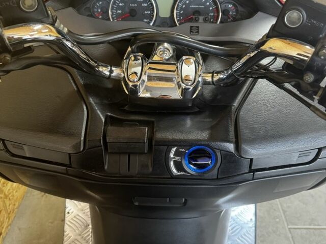 Сузуки Другая, объемом двигателя 0.25 л и пробегом 0 тыс. км за 2500 $, фото 4 на Automoto.ua