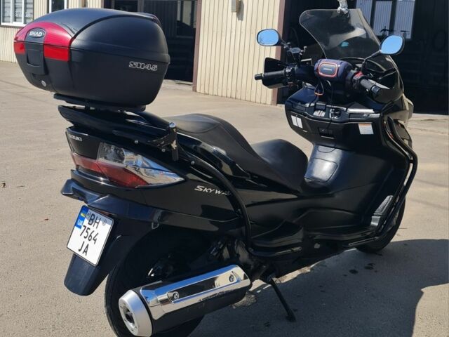 Сузуки Другая, объемом двигателя 0.4 л и пробегом 0 тыс. км за 3000 $, фото 3 на Automoto.ua