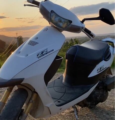 Сузукі Інша, об'ємом двигуна 0 л та пробігом 0 тис. км за 467 $, фото 1 на Automoto.ua