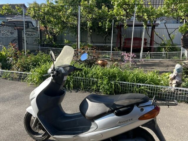 Сузуки Другая, объемом двигателя 0 л и пробегом 0 тыс. км за 550 $, фото 2 на Automoto.ua