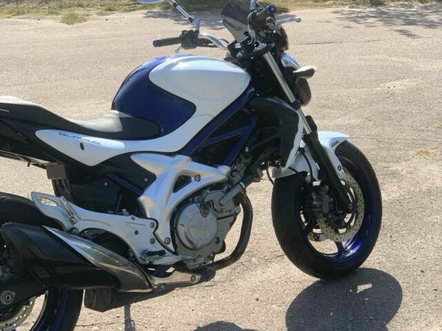 Сузукі Інша, об'ємом двигуна 0.4 л та пробігом 0 тис. км за 3800 $, фото 3 на Automoto.ua