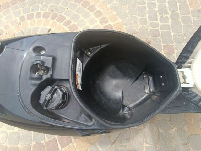 Сузуки Другая, объемом двигателя 50 л и пробегом 0 тыс. км за 523 $, фото 5 на Automoto.ua