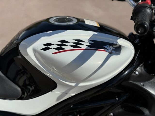 Сузукі Інша, об'ємом двигуна 0.4 л та пробігом 0 тис. км за 3800 $, фото 11 на Automoto.ua