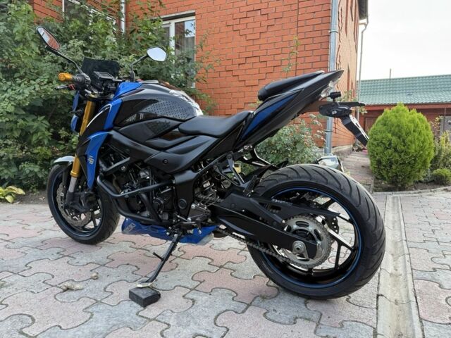 Сузуки Другая, объемом двигателя 0.75 л и пробегом 0 тыс. км за 8900 $, фото 6 на Automoto.ua