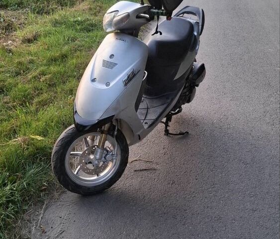 Сузукі Інша, об'ємом двигуна 0 л та пробігом 0 тис. км за 430 $, фото 5 на Automoto.ua