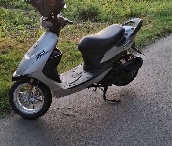 Сузукі Інша, об'ємом двигуна 0 л та пробігом 0 тис. км за 430 $, фото 6 на Automoto.ua