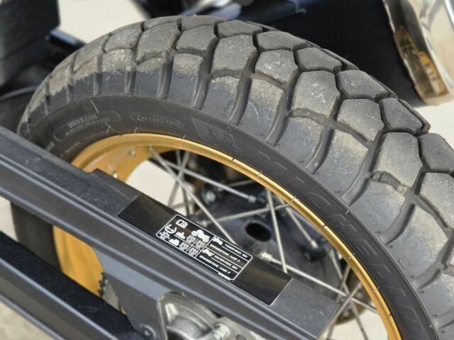 Сузукі Інша, об'ємом двигуна 0.65 л та пробігом 0 тис. км за 8900 $, фото 10 на Automoto.ua