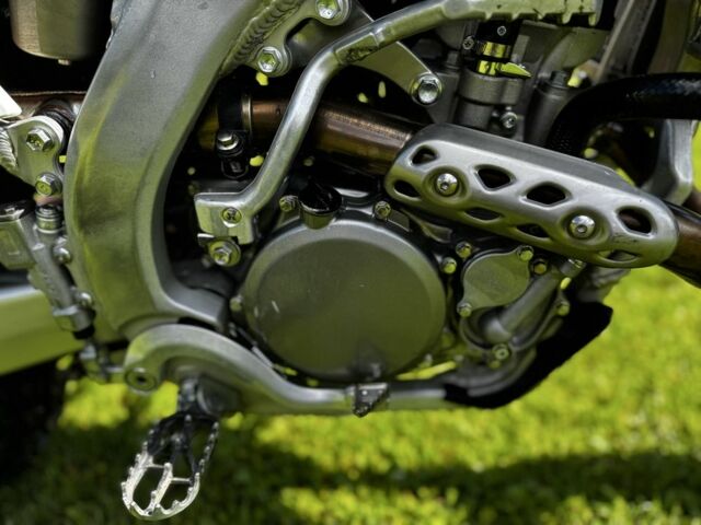 Сузуки Другая, объемом двигателя 0.25 л и пробегом 0 тыс. км за 5500 $, фото 9 на Automoto.ua