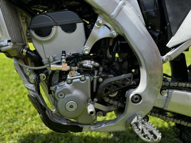 Сузуки Другая, объемом двигателя 0.25 л и пробегом 0 тыс. км за 5500 $, фото 5 на Automoto.ua