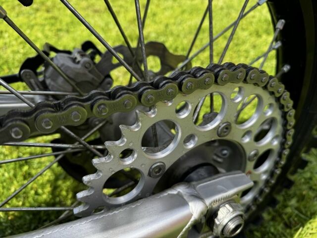 Сузуки Другая, объемом двигателя 0.25 л и пробегом 0 тыс. км за 5500 $, фото 4 на Automoto.ua