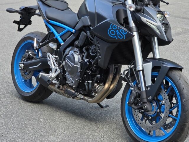 Сузуки Другая, объемом двигателя 0.8 л и пробегом 0 тыс. км за 9000 $, фото 1 на Automoto.ua