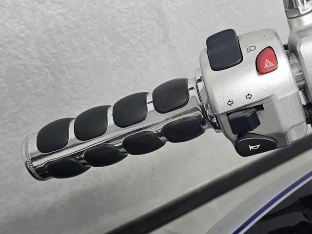 Сузукі Інша, об'ємом двигуна 0.8 л та пробігом 0 тис. км за 6900 $, фото 3 на Automoto.ua