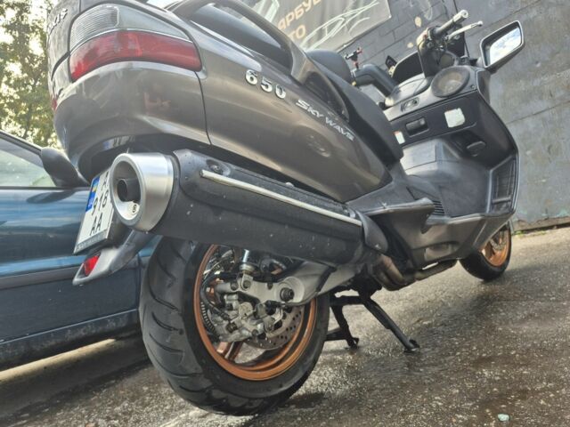 Серый Сузуки Другая, объемом двигателя 0.6 л и пробегом 0 тыс. км за 24000 $, фото 2 на Automoto.ua