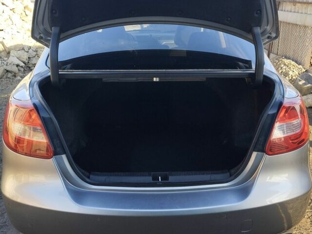 Сірий Сузукі Інша, об'ємом двигуна 2.4 л та пробігом 202 тис. км за 7000 $, фото 13 на Automoto.ua