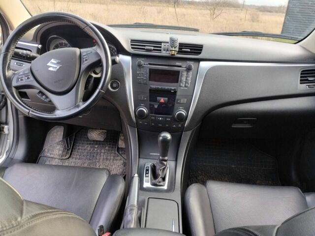 Сірий Сузукі Інша, об'ємом двигуна 2.4 л та пробігом 202 тис. км за 7000 $, фото 8 на Automoto.ua