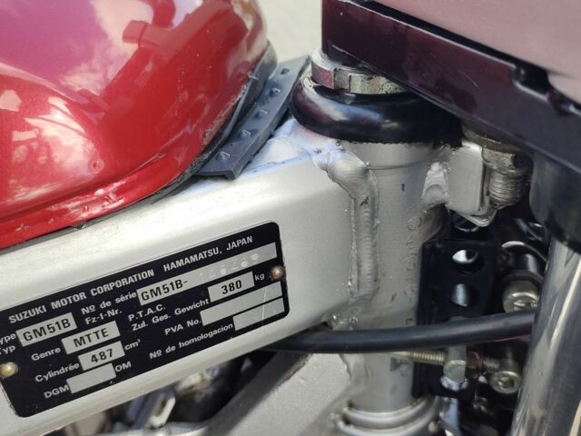 Красный Сузуки ГС, объемом двигателя 0.5 л и пробегом 49 тыс. км за 1800 $, фото 2 на Automoto.ua