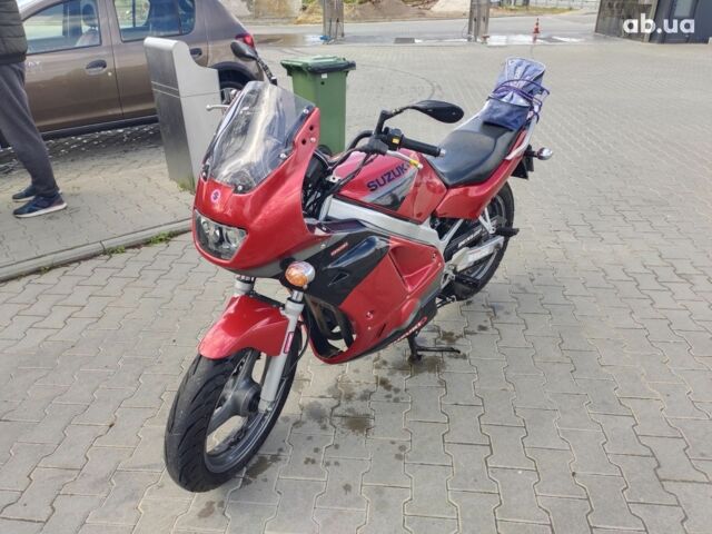 Красный Сузуки ГС, объемом двигателя 0.5 л и пробегом 49 тыс. км за 1800 $, фото 4 на Automoto.ua