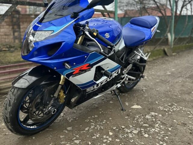 Сузукі ГСХ-Р, об'ємом двигуна 0.6 л та пробігом 0 тис. км за 6500 $, фото 6 на Automoto.ua