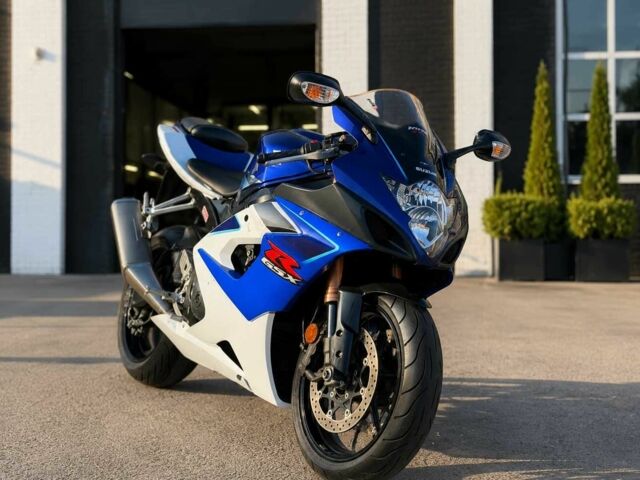 Сузуки ГСХ-Р, объемом двигателя 1 л и пробегом 0 тыс. км за 8400 $, фото 8 на Automoto.ua