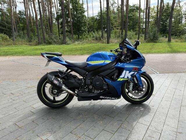 Сузукі ГСХ-Р, об'ємом двигуна 0.6 л та пробігом 0 тис. км за 10200 $, фото 4 на Automoto.ua