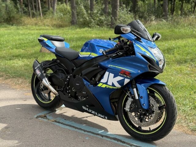 Сузукі ГСХ-Р, об'ємом двигуна 0.6 л та пробігом 0 тис. км за 10200 $, фото 1 на Automoto.ua