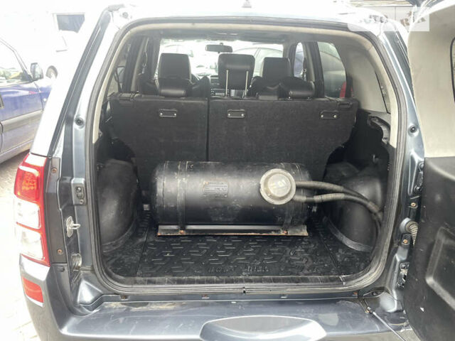 Білий Сузукі Гранд Вітара, об'ємом двигуна 2 л та пробігом 205 тис. км за 7050 $, фото 11 на Automoto.ua