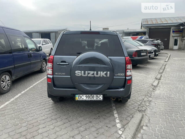 Білий Сузукі Гранд Вітара, об'ємом двигуна 2 л та пробігом 205 тис. км за 7050 $, фото 5 на Automoto.ua