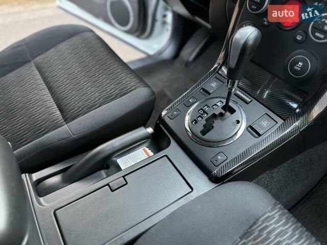 Белый Сузуки Гранд Витара, объемом двигателя 2.39 л и пробегом 251 тыс. км за 9800 $, фото 59 на Automoto.ua