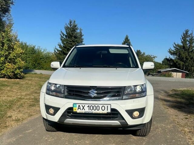 Білий Сузукі Гранд Вітара, об'ємом двигуна 2.4 л та пробігом 138 тис. км за 11800 $, фото 1 на Automoto.ua