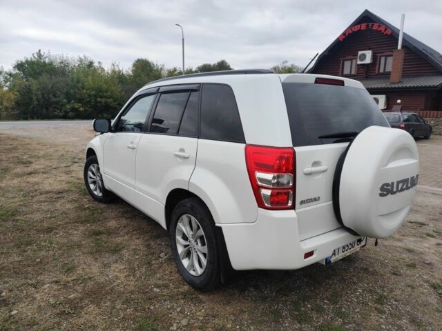 Білий Сузукі Гранд Вітара, об'ємом двигуна 0 л та пробігом 62 тис. км за 15499 $, фото 1 на Automoto.ua