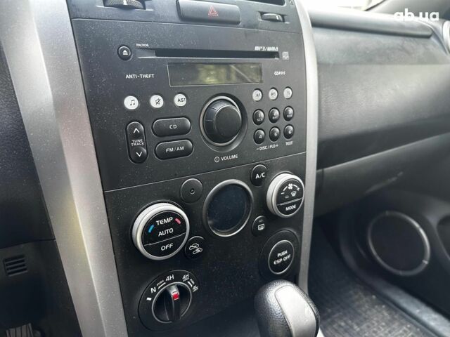 Бежевий Сузукі Гранд Вітара, об'ємом двигуна 2.4 л та пробігом 143 тис. км за 7740 $, фото 11 на Automoto.ua