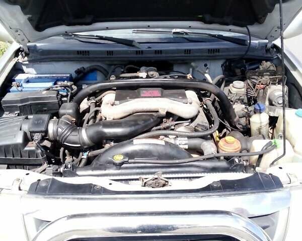 Бежевий Сузукі Гранд Вітара, об'ємом двигуна 2.74 л та пробігом 550 тис. км за 5000 $, фото 7 на Automoto.ua