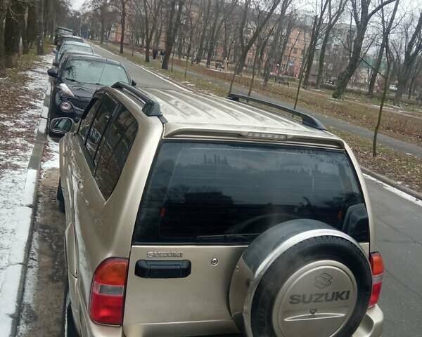 Бежевый Сузуки Гранд Витара, объемом двигателя 2.7 л и пробегом 368 тыс. км за 6300 $, фото 5 на Automoto.ua