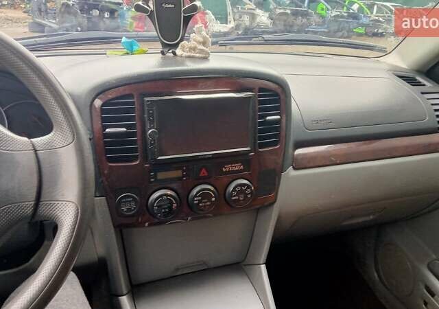 Бежевый Сузуки Гранд Витара, объемом двигателя 2.74 л и пробегом 320 тыс. км за 5000 $, фото 1 на Automoto.ua