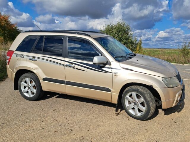 Бежевый Сузуки Гранд Витара, объемом двигателя 0 л и пробегом 300 тыс. км за 3450 $, фото 4 на Automoto.ua