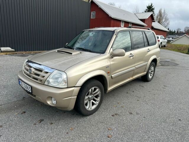 Бежевый Сузуки Гранд Витара, объемом двигателя 0 л и пробегом 340 тыс. км за 3500 $, фото 3 на Automoto.ua