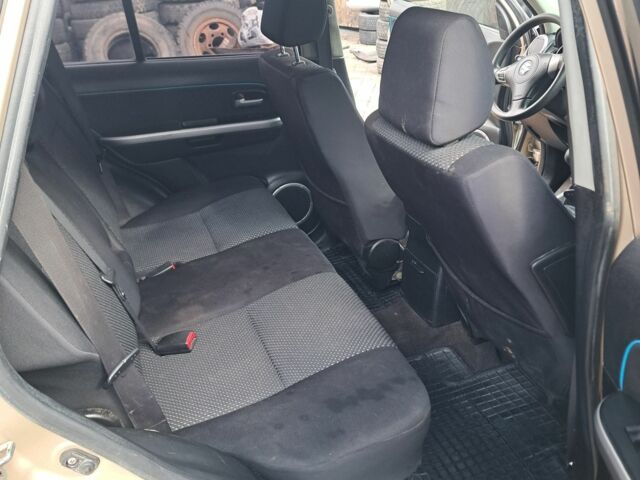 Бежевый Сузуки Гранд Витара, объемом двигателя 0 л и пробегом 300 тыс. км за 3450 $, фото 14 на Automoto.ua